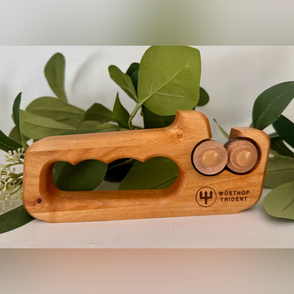 Wusthof Trident 2900 Ceramic Knife Sharpener Vintage Wood Wooden handle